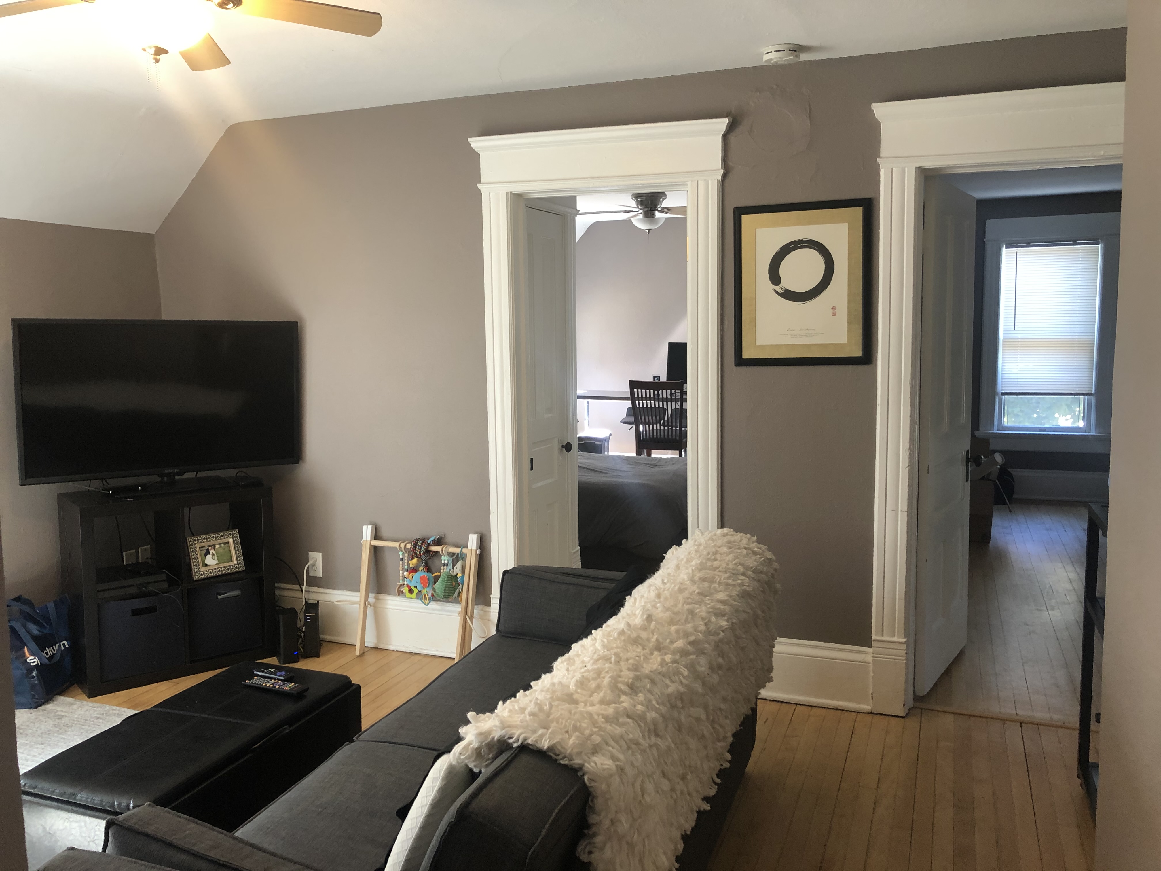 425 E Smith St - Duplex - Upper Unit